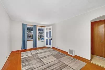 17912 School Street, Lansing, IL 60438 - Photo 6