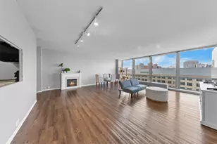 330 W Diversey Pkwy, Chicago, IL 60657 - Photo 4