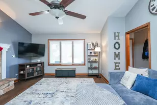 1135 Guinevere Ln, Bourbonnais, IL 60914 - Photo 4