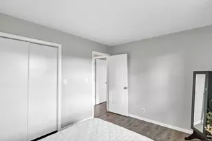 103 Fir St, Lake in the Hills, IL 60156 - Photo 18