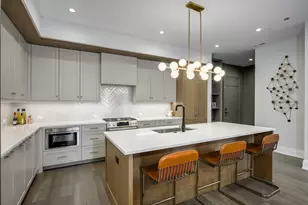 3037 N Lincoln Ave, Chicago, IL 60657 - Photo 8