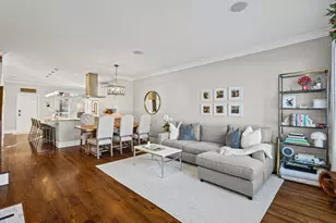 227 W Goethe St, Chicago, IL 60610 - Photo 4