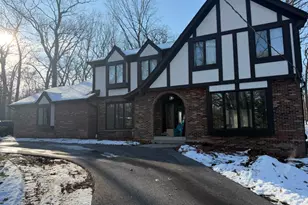 12316 S 82nd Ave, Palos Park, IL 60464 - Photo 1