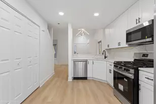 372 Windsong Ct, Bolingbrook, IL 60440 - Photo 16