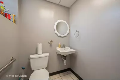 1340 W Irving Park Road #1, Chicago, IL 60613 - Photo 8