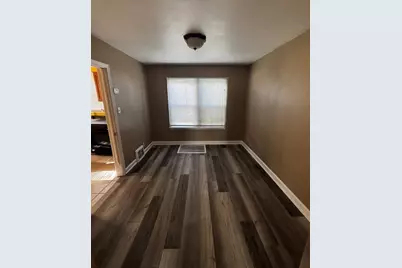 9556 S Forest Avenue, Chicago, IL 60628 - Photo 4