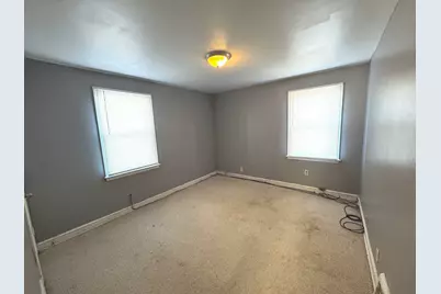 9556 S Forest Avenue, Chicago, IL 60628 - Photo 10