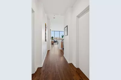 500 W Superior Street #1308, Chicago, IL 60654 - Photo 2