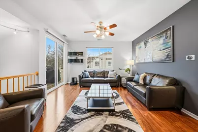 143 Heritage Lane #0, Streamwood, IL 60107 - Photo 4