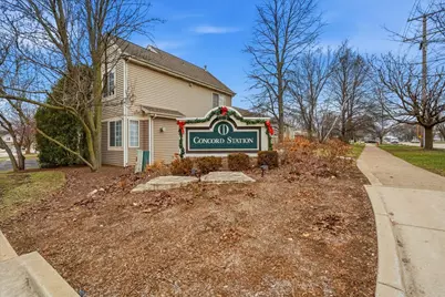 143 Heritage Lane #0, Streamwood, IL 60107 - Photo 2