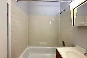 4537 N Dover St, Chicago, IL 60640 - Photo 20