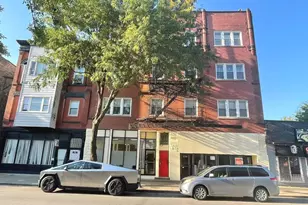 238 W 31st St, Chicago, IL 60616 - Photo 1