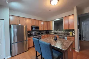 1808 Candlelight Cir, Montgomery, IL 60538 - Photo 10