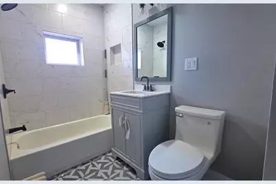 3051 N Austin Avenue #2R, Chicago, IL 60634 - Photo 6