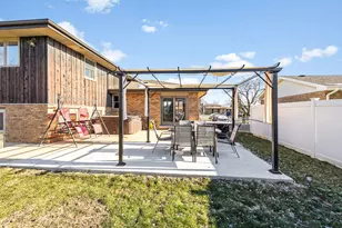 510 Manor Dr, Peotone, IL 60468 - Photo 20