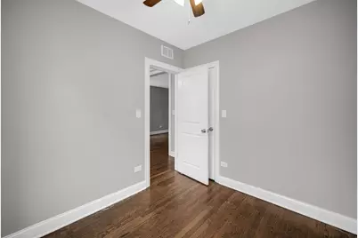 6527 S Vernon Avenue, Chicago, IL 60637 - Photo 16