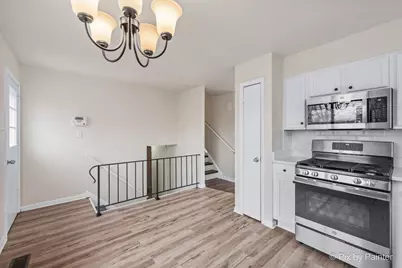 18951 Chestnut Avenue, Country Club Hills, IL 60478 - Photo 6