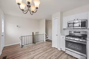 18951 Chestnut Ave, Country Club Hills, IL 60478 - Photo 6