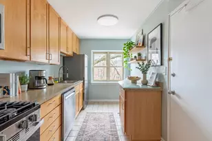205 Custer Ave, Evanston, IL 60202 - Photo 4