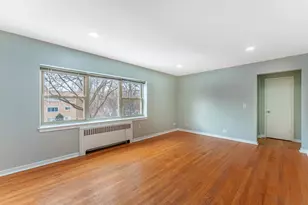 205 Custer Ave, Evanston, IL 60202 - Photo 14