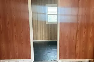 312 E 11th St, Georgetown, IL 61846 - Photo 14