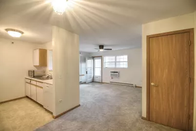 410 Cunat Boulevard #1B, Richmond, IL 60071 - Photo 2