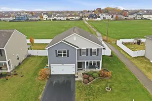 1407 Prairie Creek Trail, Joliet, IL 60431 - Photo 2