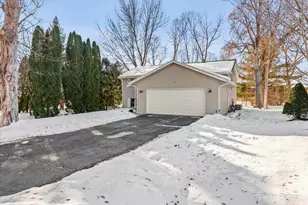 117 SW Benedict Dr, Poplar Grove, IL 61065 - Photo 20