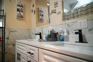 3919 W Flournoy St, Chicago, IL 60624 - Photo 24