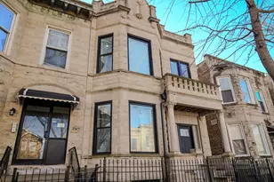 3919 W Flournoy St, Chicago, IL 60624 - Photo 2