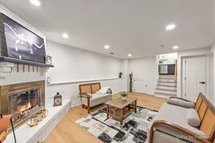 1942 Trail Ridge St, Arlington Heights, IL 60004 - Photo 18