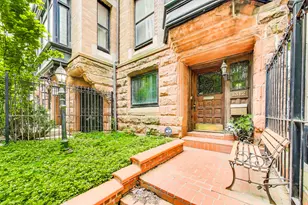 1312 N Astor St, Chicago, IL 60610 - Photo 2