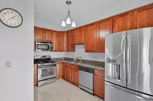 9355 Irving Park Rd, Schiller Park, IL 60176 - Photo 6