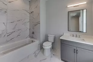 [Address not provided], Elmhurst, IL 60126 - Photo 6