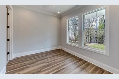 [Address not provided], Elmhurst, IL 60126 - Photo 10