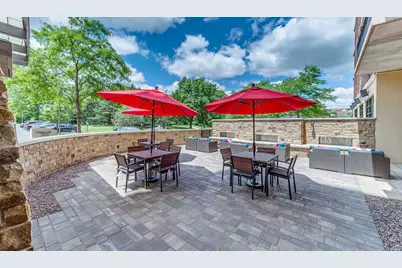 [Address not provided], Lombard, IL 60148 - Photo 6