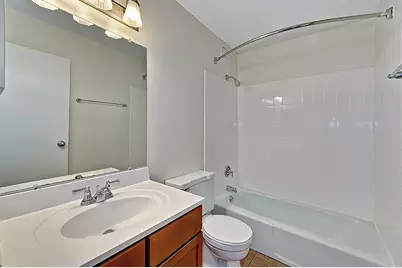 [Address not provided], Lombard, IL 60148 - Photo 8