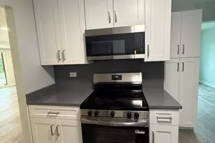 1173 S Forums Ct, Wheeling, IL 60090 - Photo 8