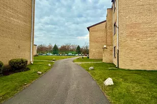 1173 S Forums Ct, Wheeling, IL 60090 - Photo 30