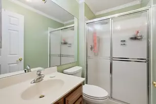 671 Catherine Ct, Wood Dale, IL 60191 - Photo 10
