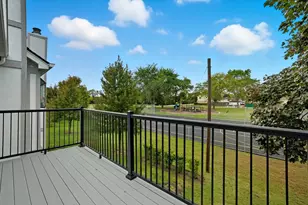 671 Catherine Ct, Wood Dale, IL 60191 - Photo 16