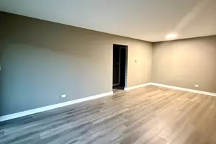 1322 E Ports O Call Dr, Palatine, IL 60074 - Photo 4