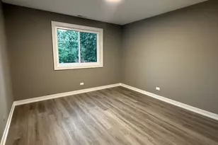 1322 E Ports O Call Dr, Palatine, IL 60074 - Photo 12