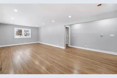 1220 N Hamlin Avenue, Park Ridge, IL 60068 - Photo 2