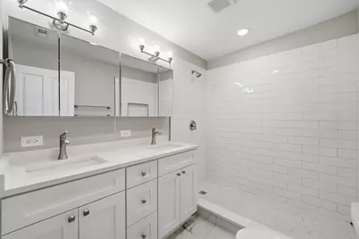 1220 N Hamlin Avenue, Park Ridge, IL 60068 - Photo 10