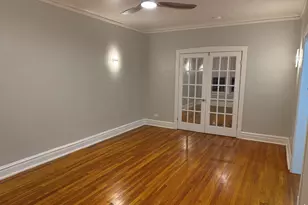 229 Washington Blvd, Oak Park, IL 60302 - Photo 2