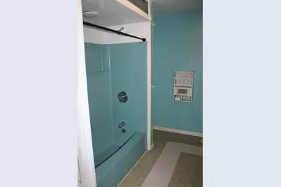 16038 Quigley Road, Sycamore, IL 60178 - Photo 20