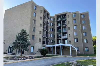 1750 N Marywood Avenue #109, Aurora, IL 60505 - Photo 1