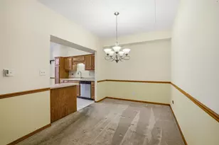 6431 Pine Cone Dr, Tinley Park, IL 60477 - Photo 8