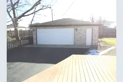 7711 W 82nd Street, Bridgeview, IL 60455 - Photo 32
